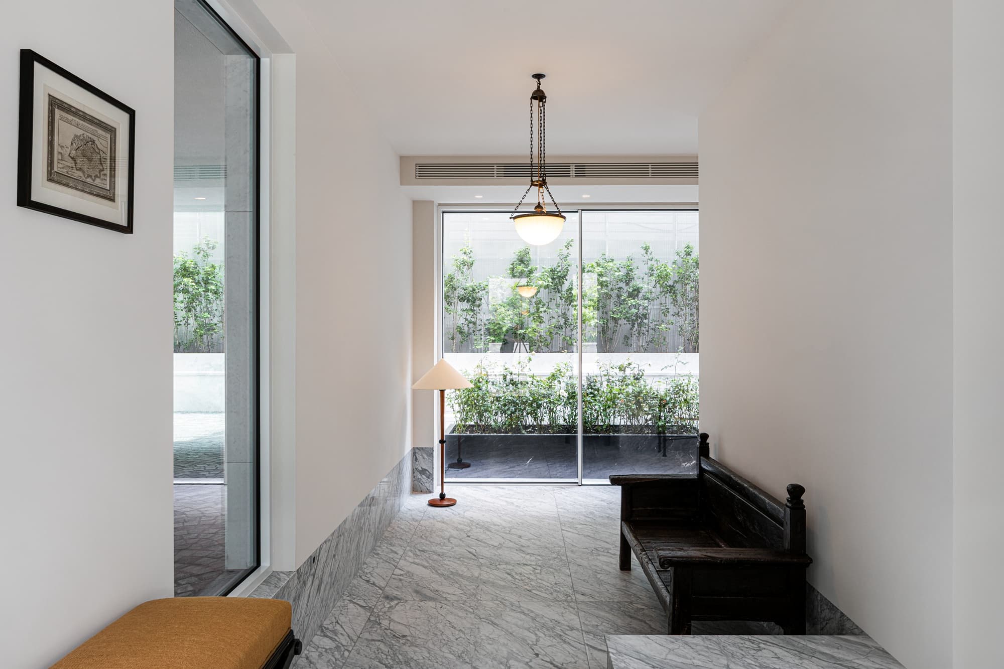 Urbanic30 Flagship Store